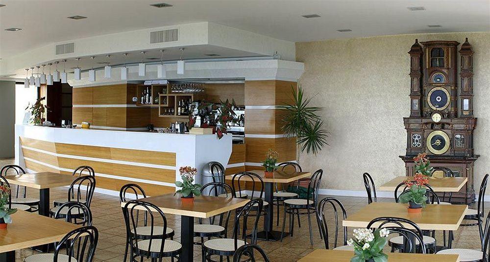Emmaus Hotel Zafferana Etnea Eksteriør bilde